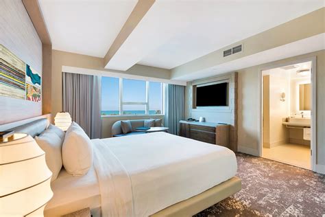 Premium Room, Ocean View - Eden Roc Hotel Miami Beach