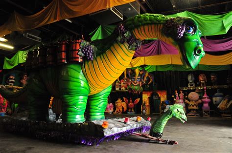 The Little Lens Travel Blog: Mardi Gras World, New Orleans