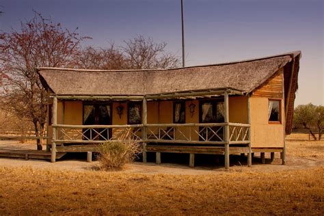 Deception Valley Lodge, Kalahari, Botswana - Bilder & Infos bei AFRIKARMA