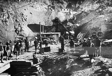 The Central Company's shaft at the Kimberley diamond mine in South ...