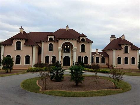 17,000 Square Foot Lakefront Mansion In Villa Rica, GA | Homes of the Rich