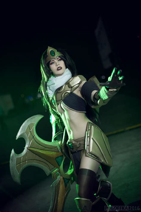 Step light, strike hard! - Sivir Cosplay. by TineMarieRiis on DeviantArt