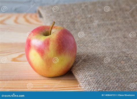 Fresh Apple on a Wooden Table Stock Image - Image of closeup, healthy ...