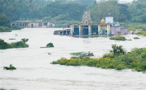 பாபநாசம், மணிமுத்தாறு அணைகளில் இருந்து தாமிரபரணியில் 3,800 கனஅடி தண்ணீர் திறப்பு குறுக்குத்துறை ...