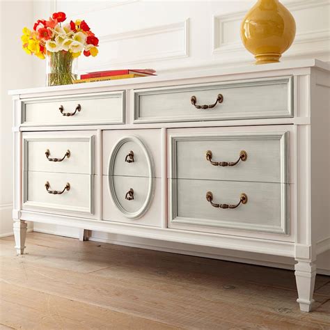 BEHR 1 qt. #BCP09 Farmhouse White Interior Chalk Decorative Paint | Furniture, Furniture ...