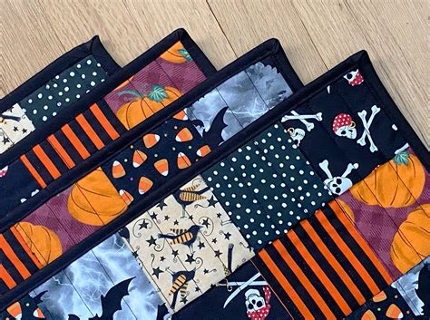 Halloween Placemats Set of 4 Halloween Quilted Placemats | Etsy