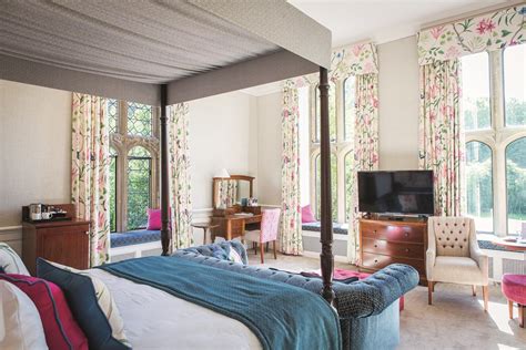 Littlecote House Hotel Bedroom Historic Popham Suite | Warner Hotels News