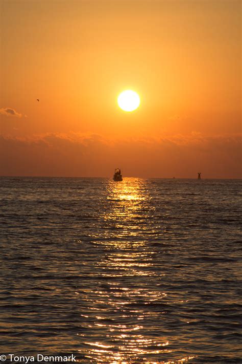 Where to Watch the Sunset in Clearwater, Florida - Dave's Travel Corner