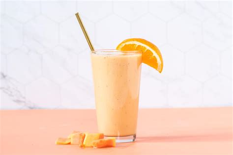 Papaya Banana Smoothie - Happy Healthy Eaters