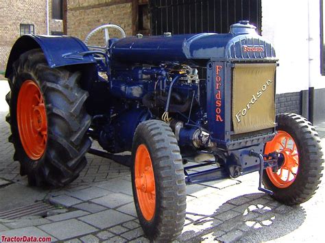 TractorData.com Fordson Fordson N tractor photos information