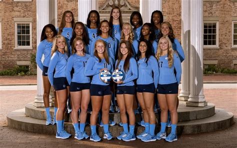 2014 UNC Volleyball Team | Women volleyball, Volleyball, Volleyball team