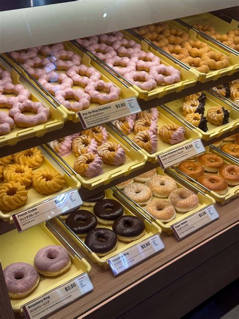 Mister Donut Singapore is finally in Bishan with its famous donuts