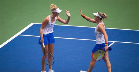 Dabrowski & Routliffe, Siegemund & Zvonareva make doubles final in NYC