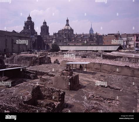 Ruins of the Aztec city of Tenochtitlan in the Zocalo, Mexico City, Mexico Stock Photo - Alamy