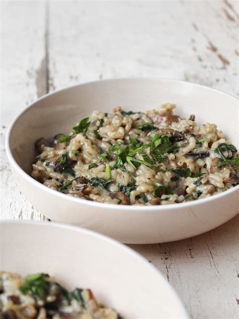 Creamy Vegan Mushroom and Spinach Risotto | Plantiful Eating in 2021 ...