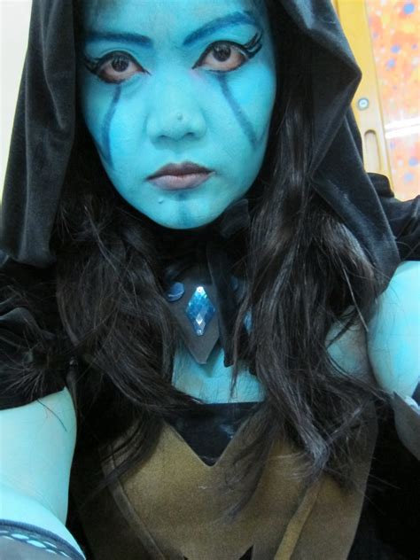 Killer Monay: Cosplaying Traxex, the Drow Ranger