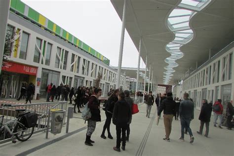 À Toulouse, l'université Jean-Jaurès inaugure son nouveau campus