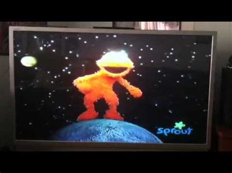 Elmo Dancing On The Moon - YouTube