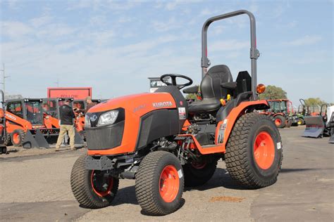 Kubota B2601: Specs, Engine, Transmission, Dimensions