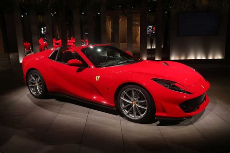 Ferrari 812 GTS: drop-top V12 unveiled | CAR Magazine