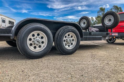 Kenda Karrier Loadstar Radial Trailer Tire Review