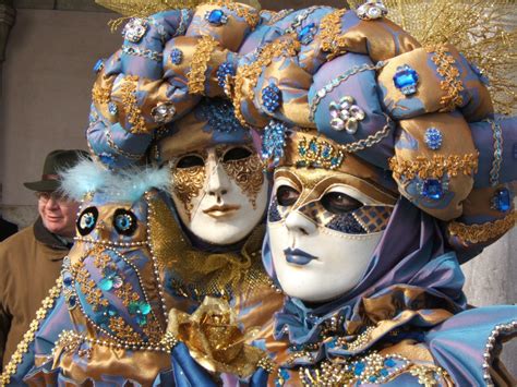 Viva la sposa!: Carnevale di Venezia starts today!!!