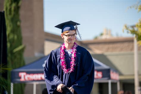 Tesoro High graduates walk red carpet to their diploma at 2020 ...