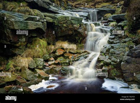 Kinder scout waterfalls hi-res stock photography and images - Alamy