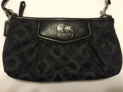 Authentic Womens Signature COACH Clutch Purse Bag Silver Horse ...