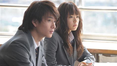 10 Rekomendasi Film Jepang Romantis dengan Alur Kisah yang Unik ...