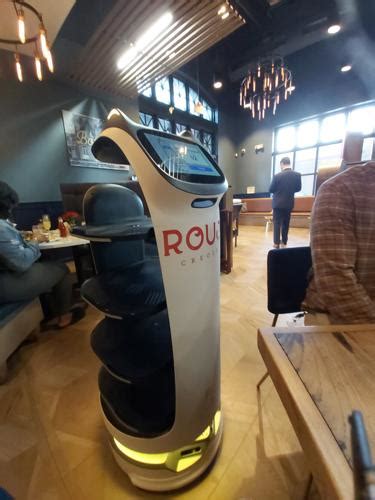 Meet Bella Bot, Rouj Creole's server robot who waits tables, brings drinks and more ...