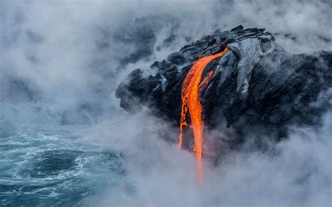 Underwater Volcanoes Generate Enough Energy to Power the Ent