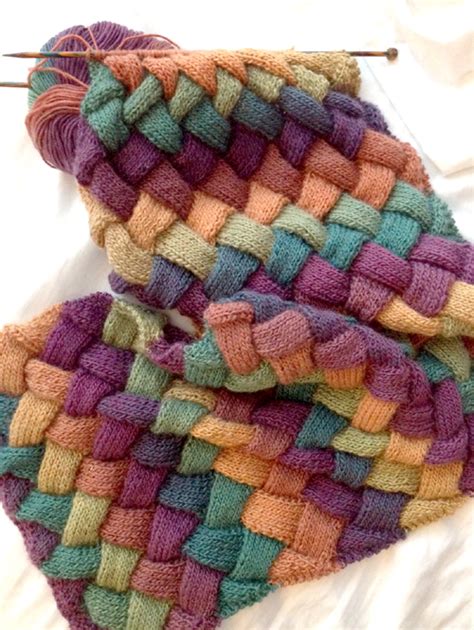 Beautiful Skills - Crochet Knitting Quilting : Pebbles Entrelac Scarf - Free Pattern