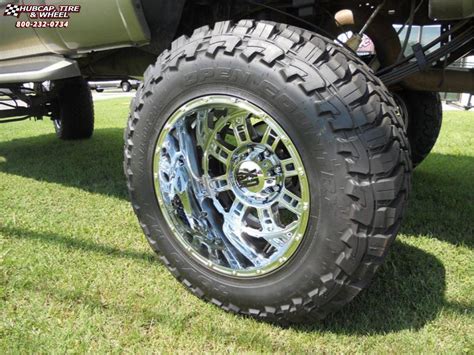 Ford F-250 Super Duty XD Series XD809 Riot Wheels Chrome