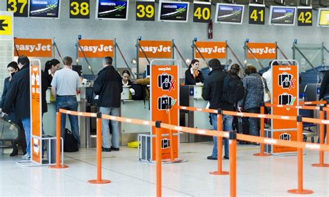 easyJet reveals new route to Bergen and plans to close check-in desks ...