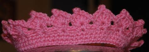 9 Beautiful Crochet Crown Patterns | Guide Patterns