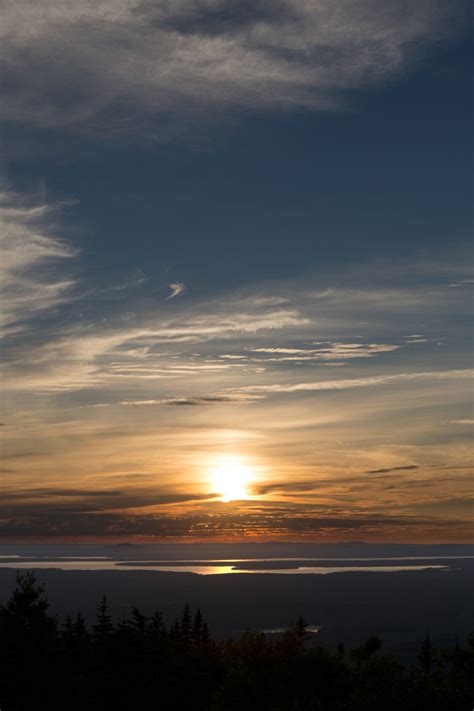 Sunset Over Lake Silhouette • Free Nature Stock Photo