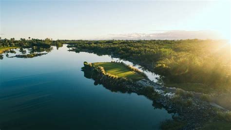 Royal Turks and Caicos Golf Club - Golfing in Turks and Caicos Islands