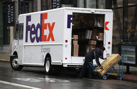 What Does Amazon's In-House Delivery Mean For FedEx? | KERA News