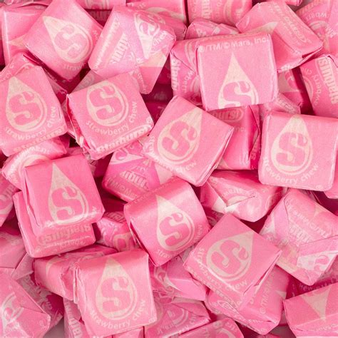 Starburst All Pink Fruit Chews | Pink fruit, Pink photo, Pink starburst