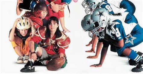 Waiching's Movie Thoughts & More : Retro Review: Little Giants (1994)