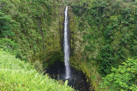 ‘Akaka Falls | Natural Atlas