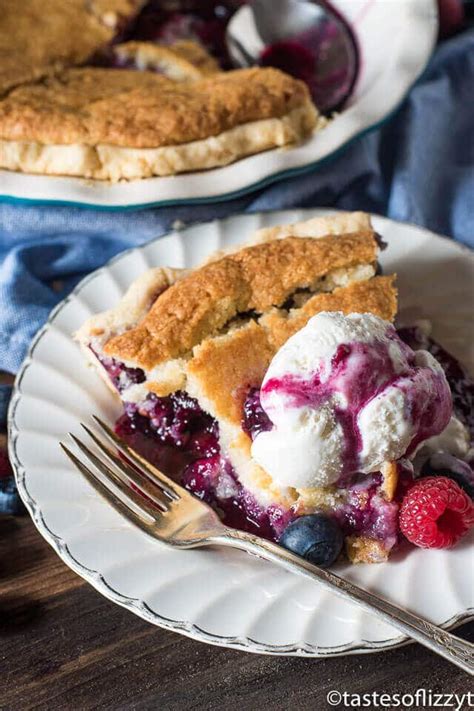 Mixed Berry Cobbler Pie {Dessert Recipe with Blueberries & Raspberries}