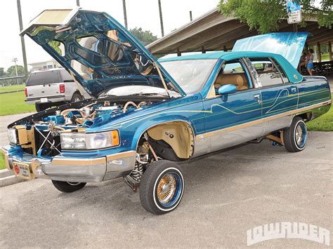 Majestics Car Club First Annual Miami Picnic - Lowrider Magazine