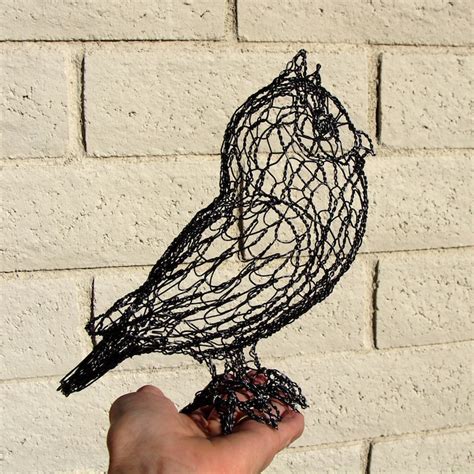 Twisting Wire to Create Cute Animal Sculptures