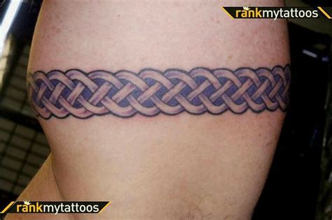 Wristband 2 | Tatuaje de brazalete, Tatuajes de cadenas, Tatuaje de uñas