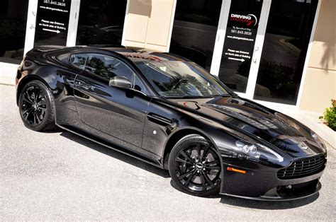 Aston Martin Black - astonmartinlagonda21