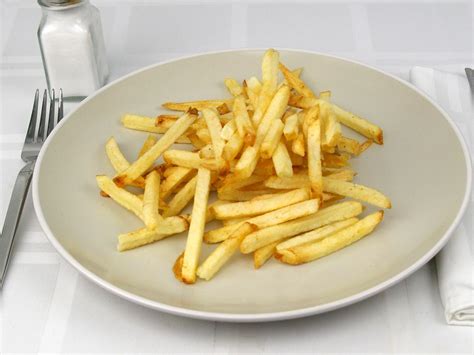 Calories in 113 grams of In-N-Out Fries.