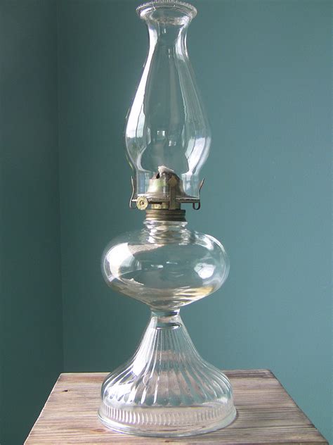 10 reasons to buy Antique oil lamps | Warisan Lighting