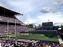 Husky Stadium - Wikipedia